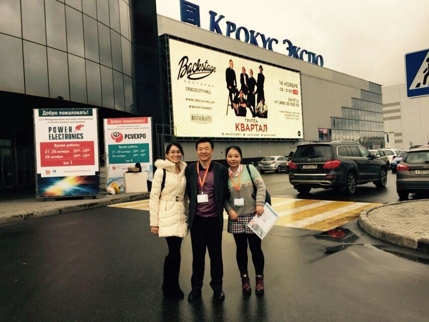 亞泰光電總經理鄭翔先生與外貿部精英